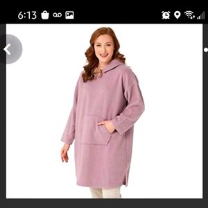 Koolaburra hooded lounger